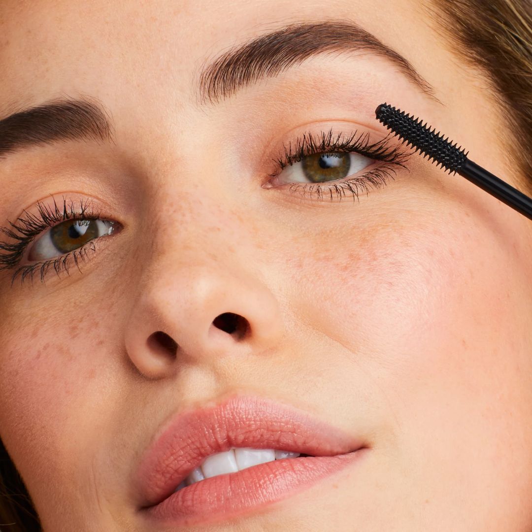 Lash Fixation Length & Definition Tubing Mascara | jane iredale Canada ...